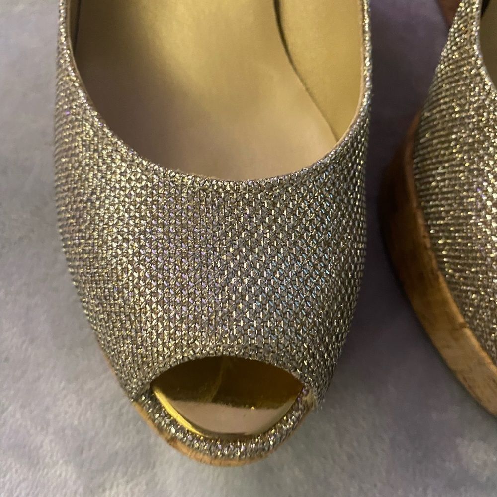 Stuart Weitzman sparkling wedges, size 6,5 - Picture 3 of 12